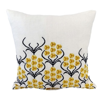20-7184-Pude med gule blomster af Marlene Thorndahl