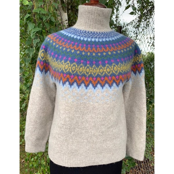 Online salg af Navia - Strik og en Sweater!