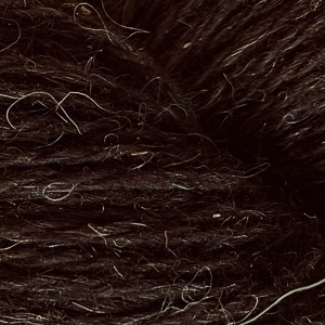 Færøsk garn 100% færøsk uld 3-trådet, mørk brun, Skipstroyggjutógv, 