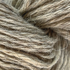 Færøsk garn 100% færøsk uld 3-trådet, lys grå, Skipstroyggjutógv, 