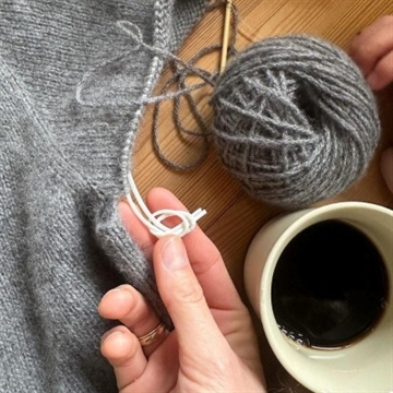 maskewire-PetiteKnit-Stitch holders